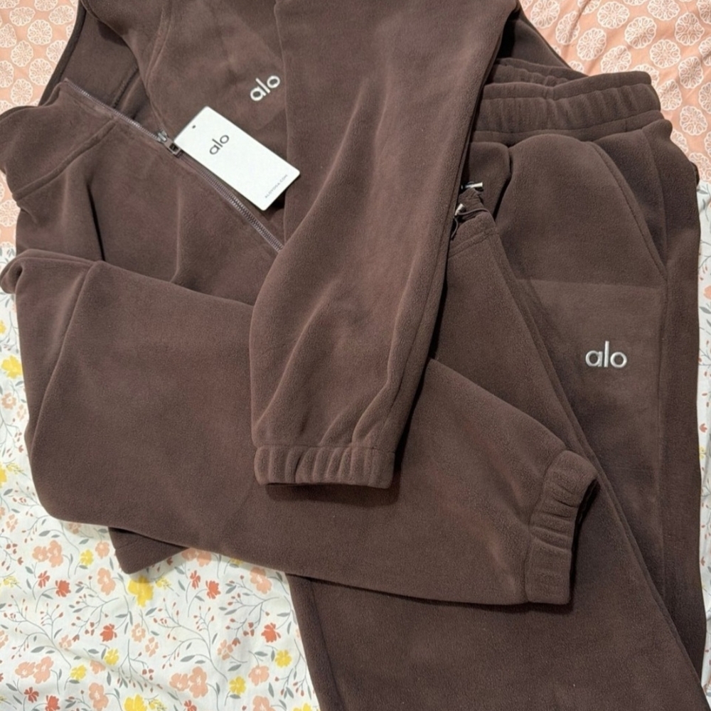 ALO Women's Sweat Set Size Small